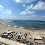 Alex Panoramic Seaview